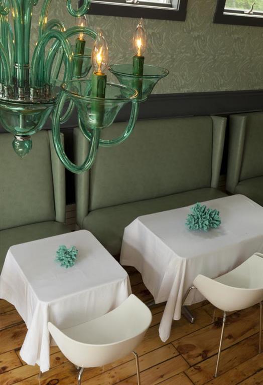 The Attwater Hotel Newport Buitenkant foto